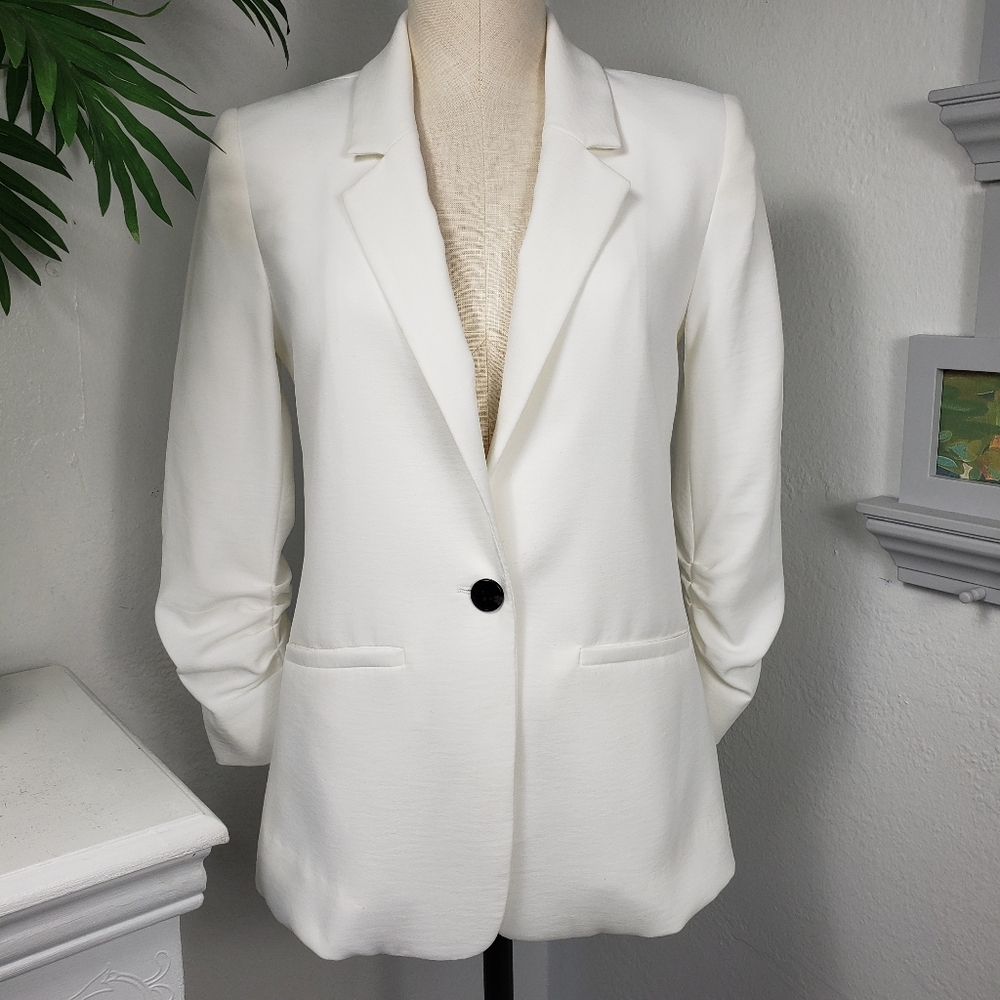 CeCe White w/ Ruched Sleeves & 4 Buttons - Classic Coastal Business Normcore XS